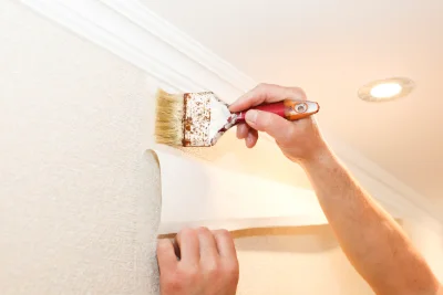 Pose de papier peint à Harcourt — revêtements muraux et toiles de verre